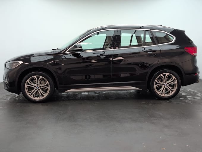 2025 BMW X1