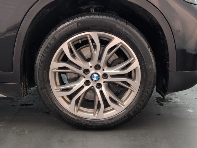 2025 BMW X1