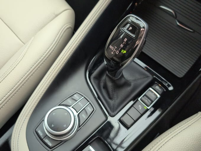 2025 BMW X1