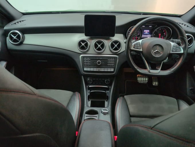 2025 Mercedes-benz Gla-class