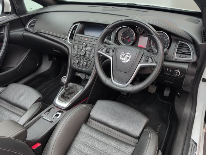 2025 Vauxhall Cascada