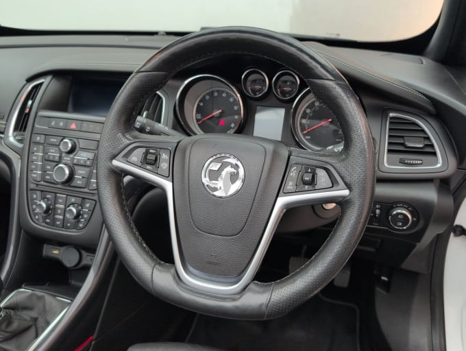 2025 Vauxhall Cascada