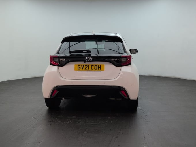 2025 Toyota Yaris