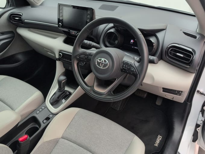 2025 Toyota Yaris