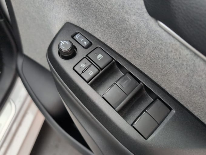 2025 Toyota Yaris