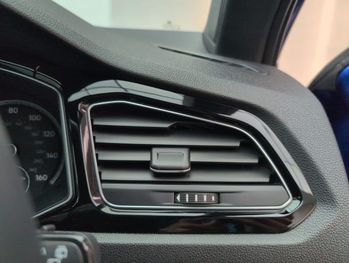 2025 Volkswagen T-roc