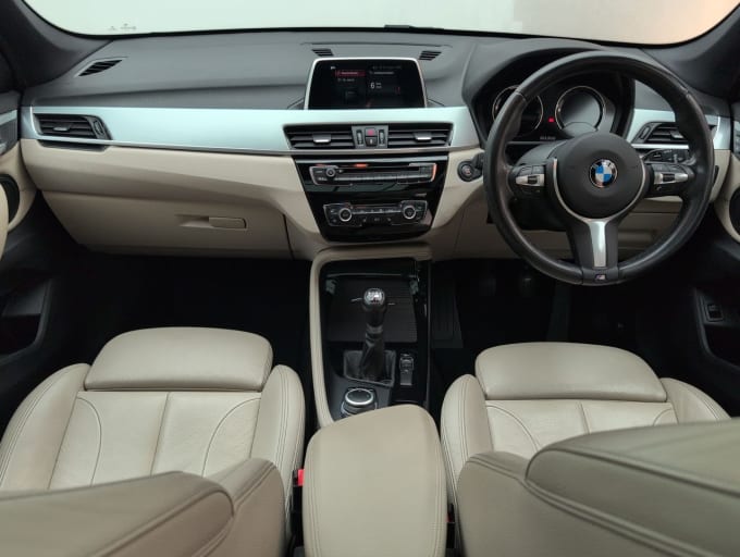 2025 BMW X1