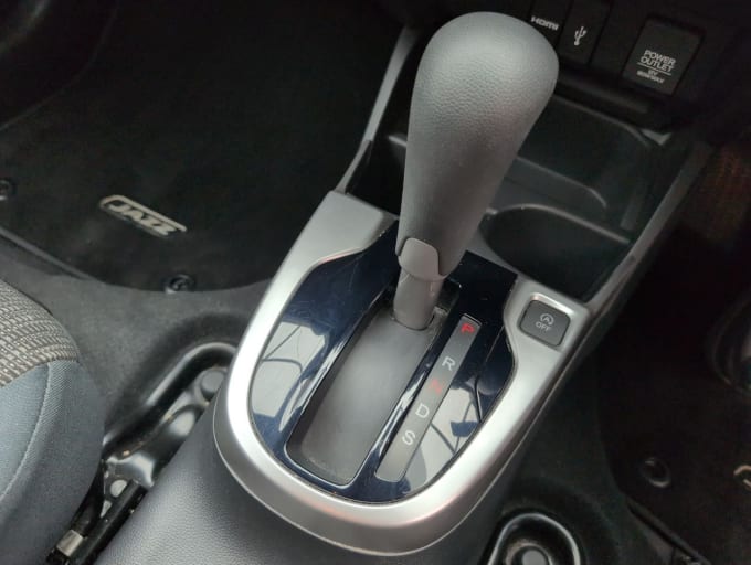 2016 Honda Jazz