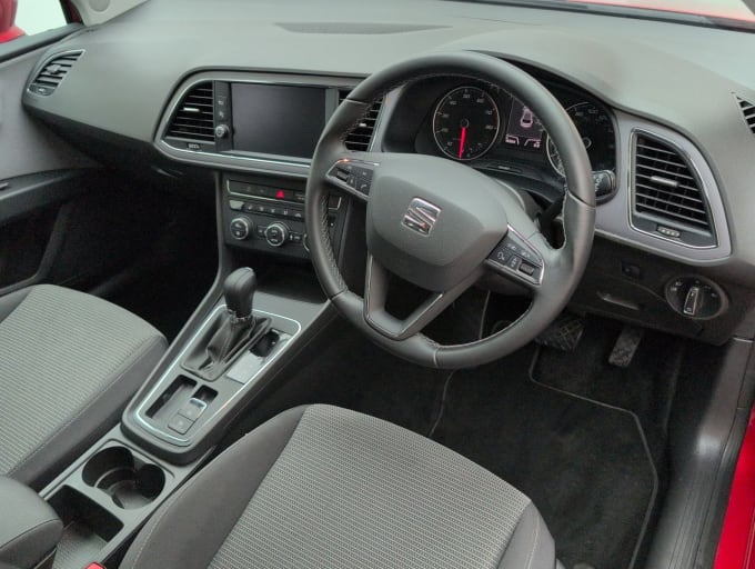 2025 Seat Leon