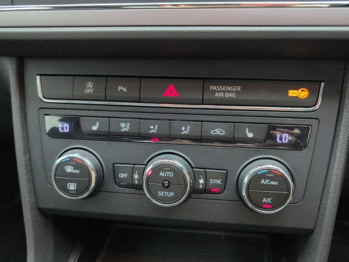 2025 Seat Leon