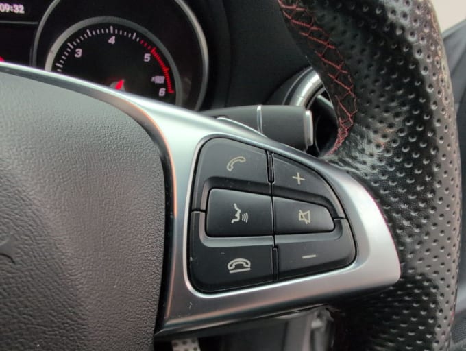 2025 Mercedes-benz Cla