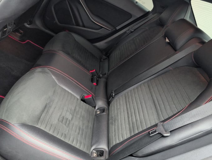 2025 Mercedes-benz Cla