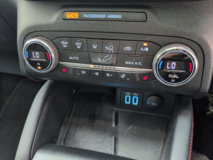 2025 Ford Kuga