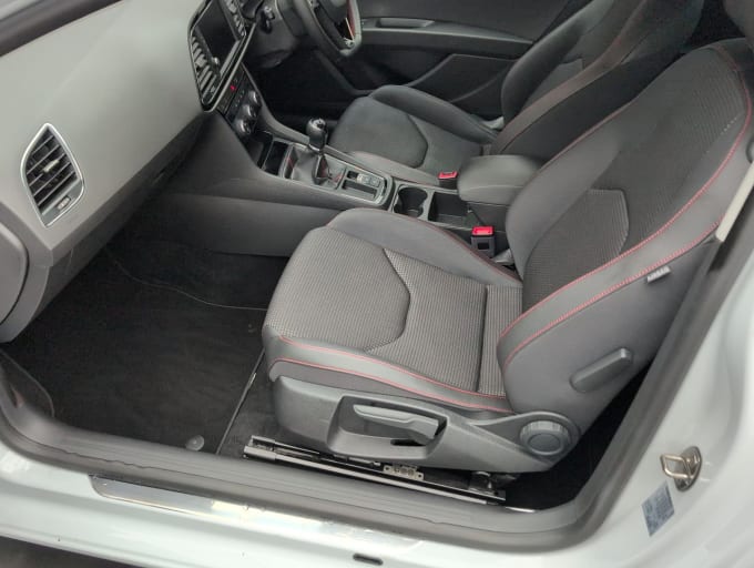 2025 Seat Leon