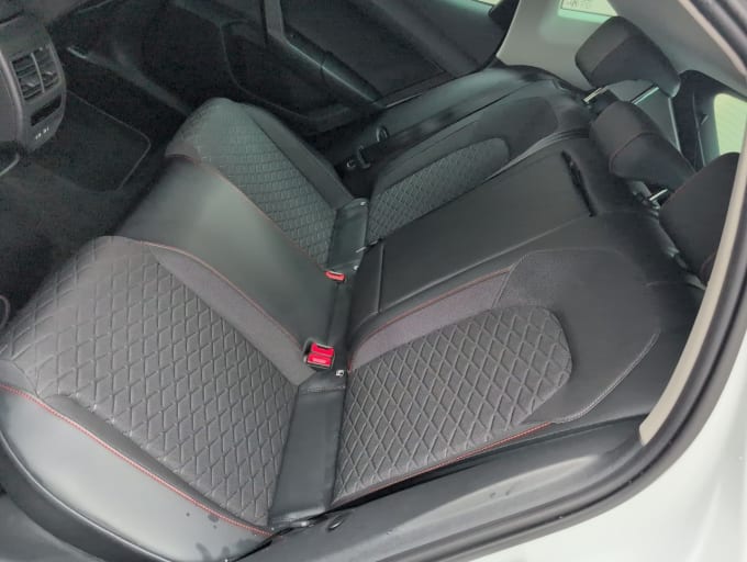 2025 Seat Leon