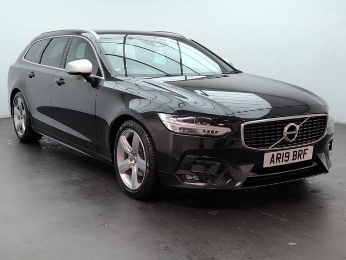 2025 Volvo V90