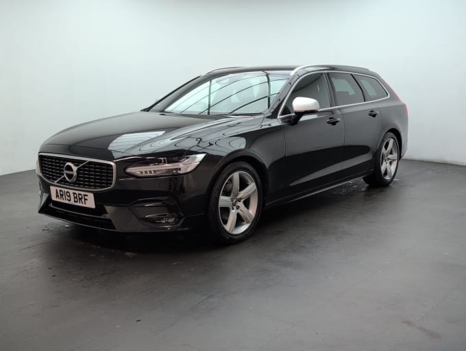 2025 Volvo V90