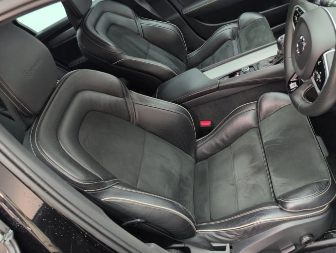 2025 Volvo V90