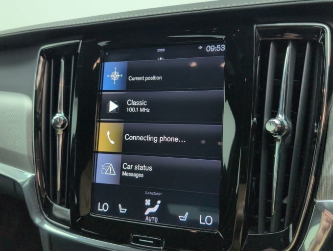 2025 Volvo V90