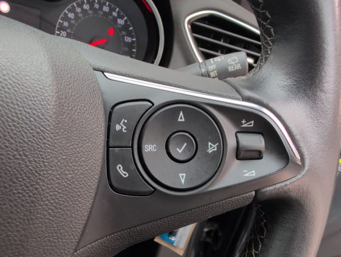 2025 Vauxhall Grandland X