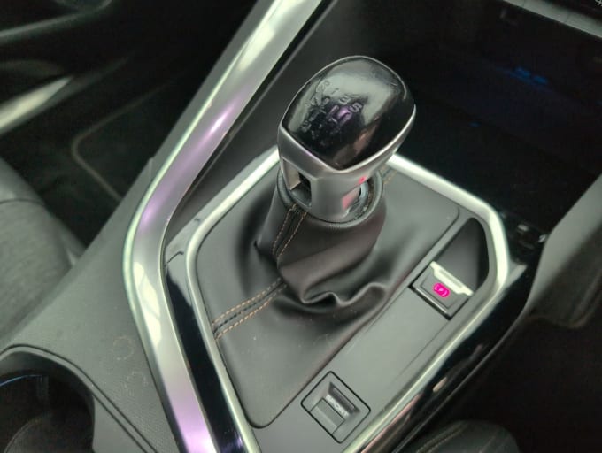 2025 Peugeot 3008