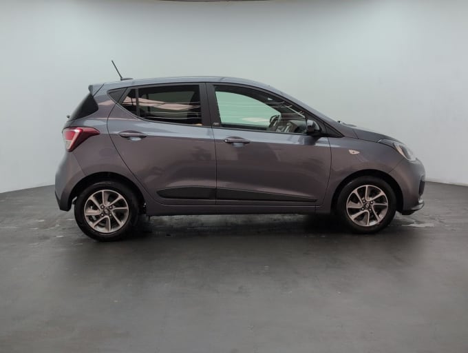 2025 Hyundai I10