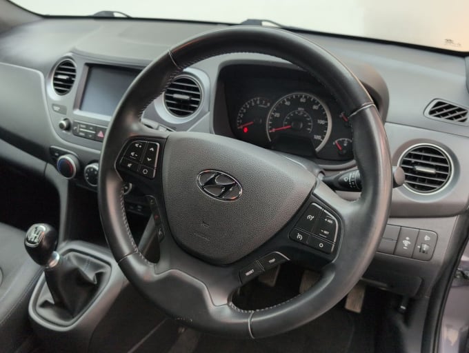 2025 Hyundai I10