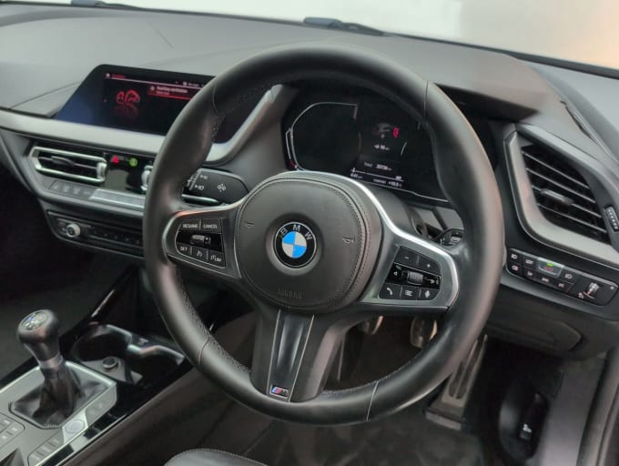 2025 BMW 1 Series