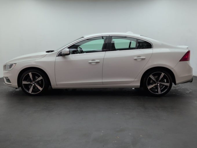 2025 Volvo S60
