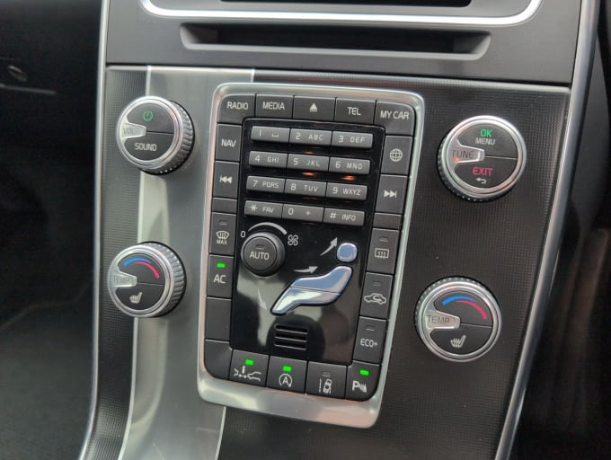 2025 Volvo S60