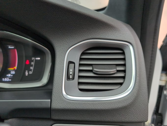 2025 Volvo S60