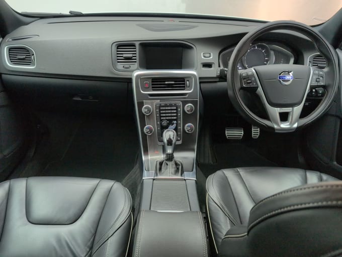 2025 Volvo S60