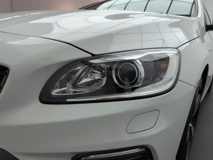 2025 Volvo S60
