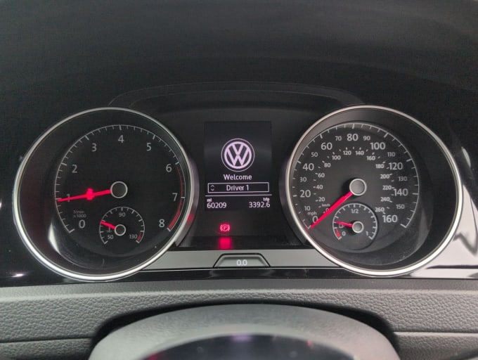 2025 Volkswagen Golf