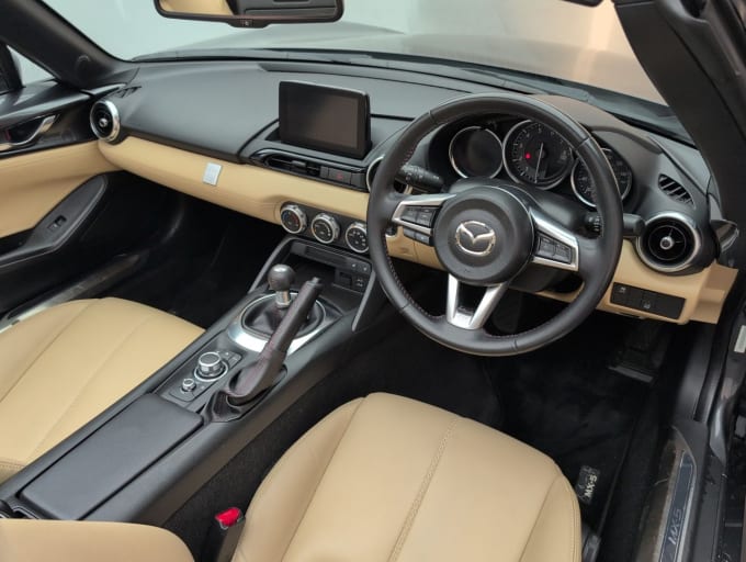 2025 Mazda Mx-5