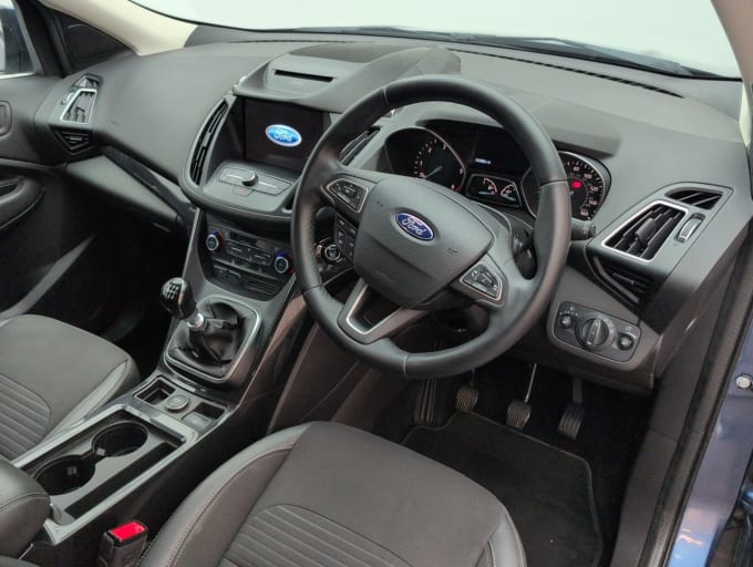 2025 Ford Kuga