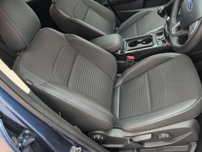 2025 Ford Kuga