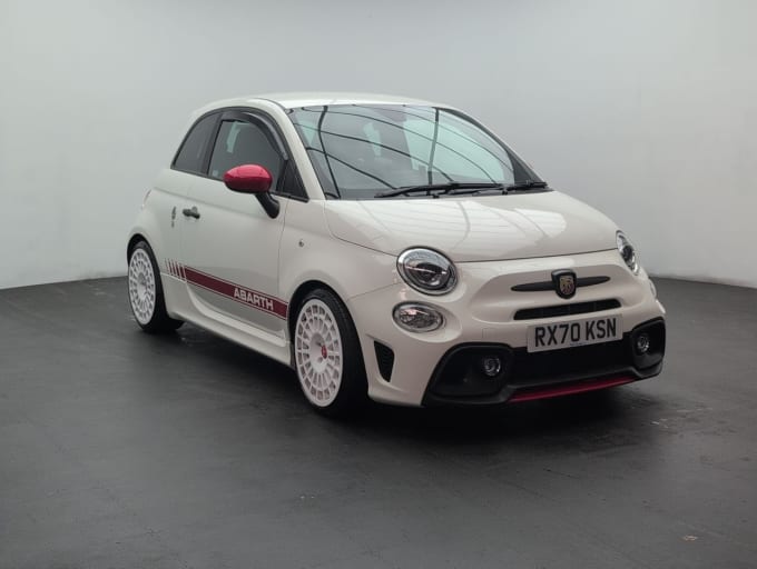 2025 Abarth 595
