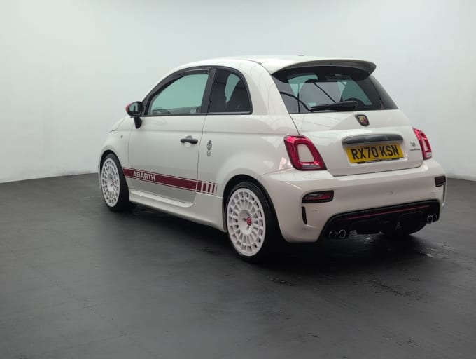 2025 Abarth 595