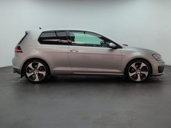 2025 Volkswagen Golf