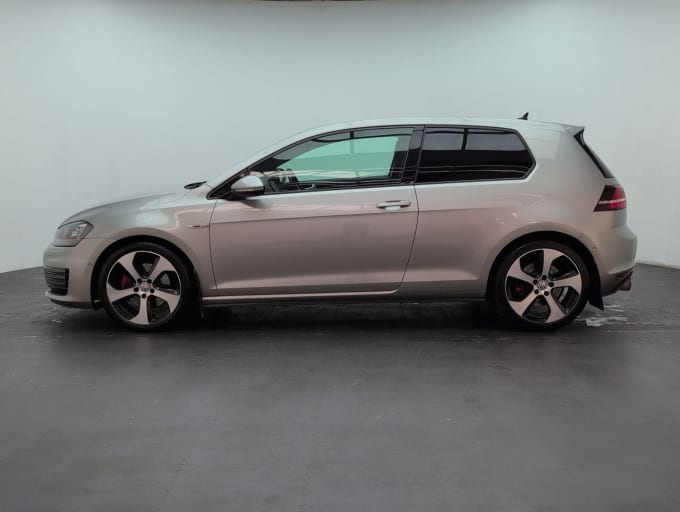 2025 Volkswagen Golf