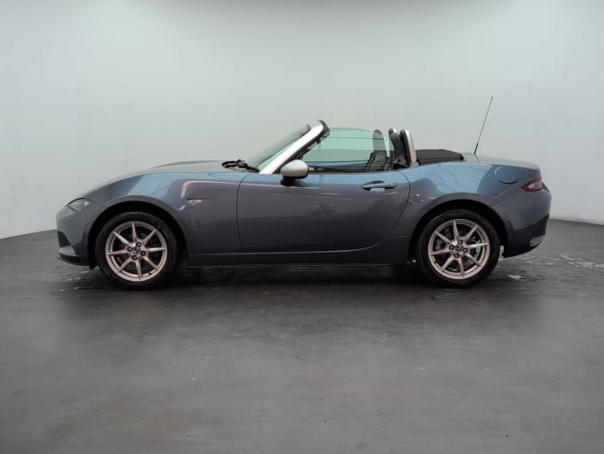 2025 Mazda Mx-5