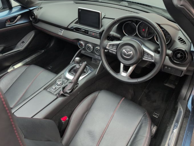 2025 Mazda Mx-5