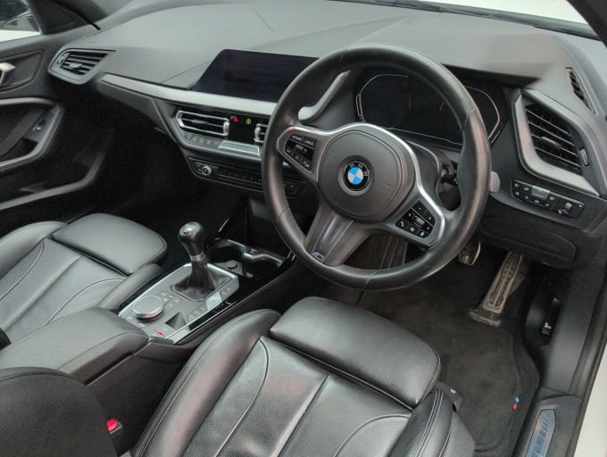2025 BMW 1 Series