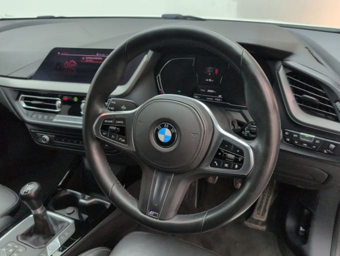 2025 BMW 1 Series