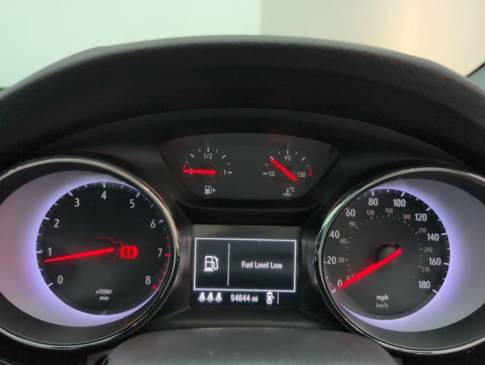 2025 Vauxhall Astra