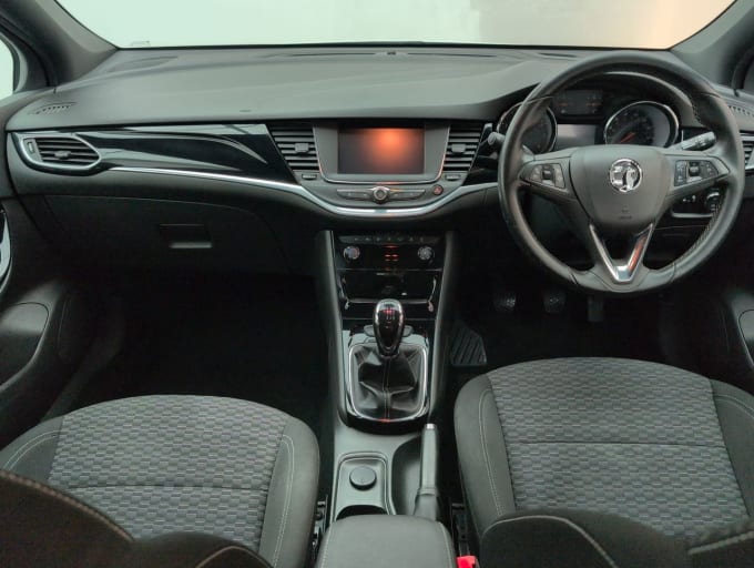 2025 Vauxhall Astra