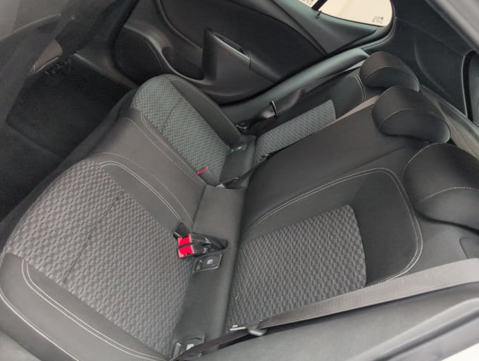 2025 Vauxhall Astra