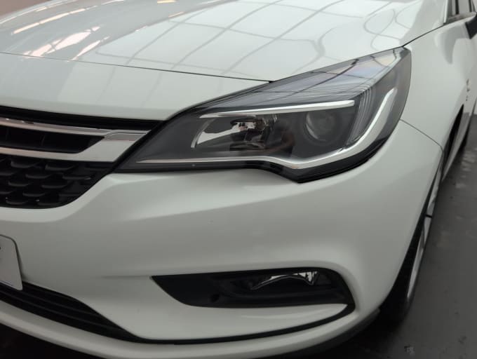 2025 Vauxhall Astra