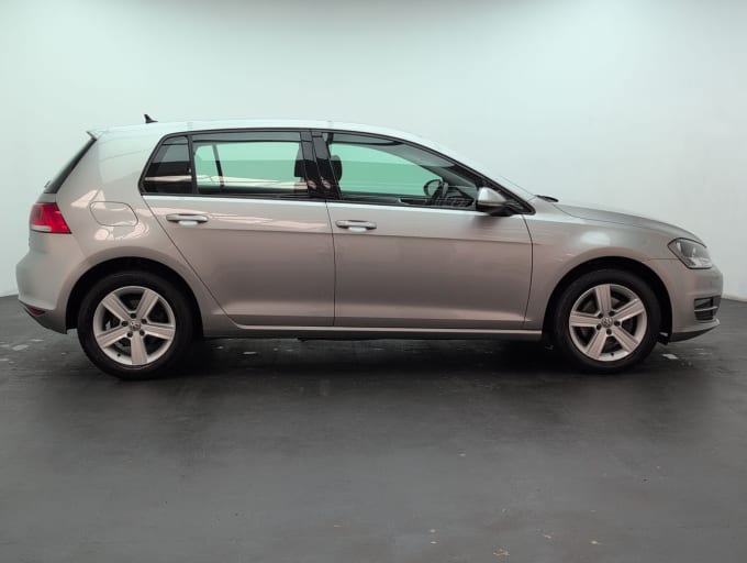 2025 Volkswagen Golf